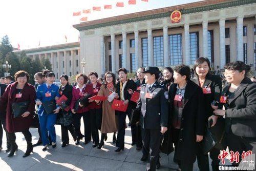 中共十八大闭幕 外媒关注中国未来走向(图)